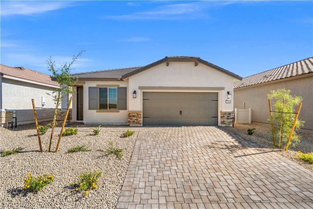 4520 Cave Lake Avenue, North Las Vegas, NV 89032 Main Photo