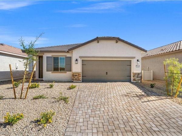 4520 Cave Lake Avenue, North Las Vegas, NV 89032