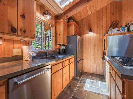 8975 Glen Drive , Tahoma, CA 96142 Photo