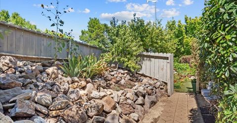 6353 Copper Creek Court, Reno, NV 89519 Photo