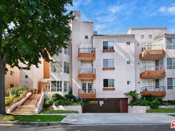 14570 Benefit Street, Unit 201, Los Angeles, CA 91403