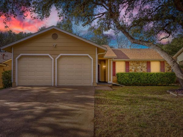 9100 Wagtail DR, Austin, TX 78748