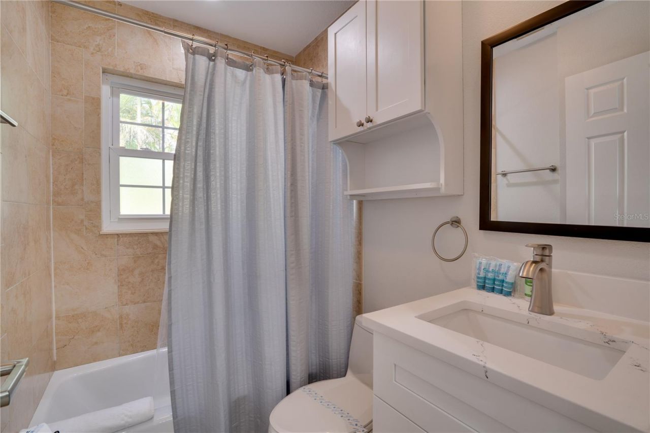 76 N Shore Drive, Anna Maria, FL 34216 Photo
