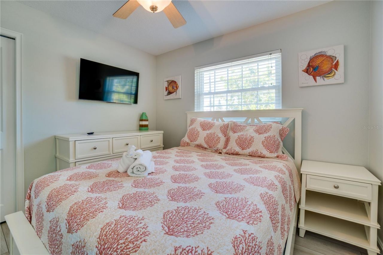 76 N Shore Drive, Anna Maria, FL 34216 Photo