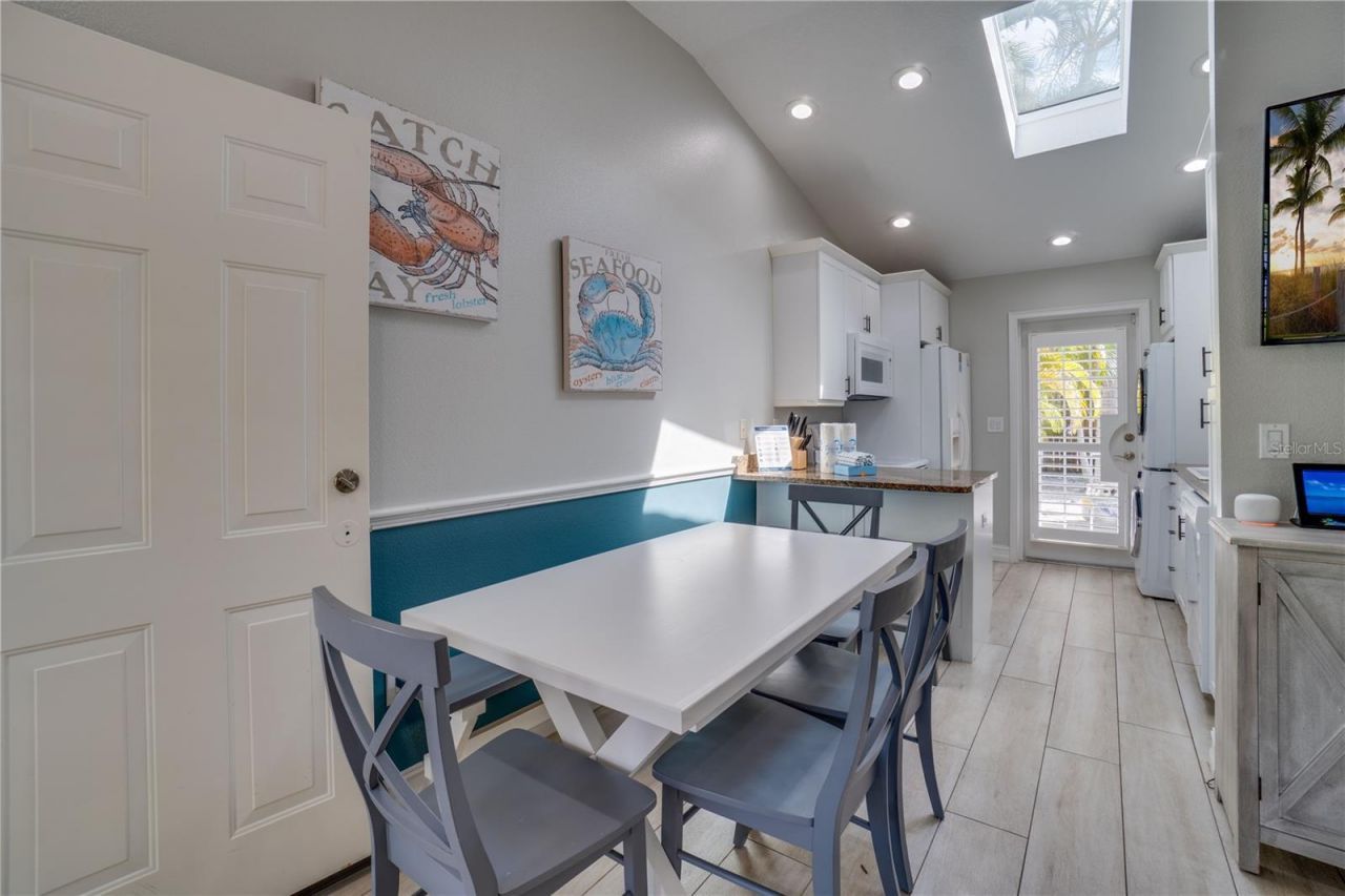 76 N Shore Drive, Anna Maria, FL 34216 Photo