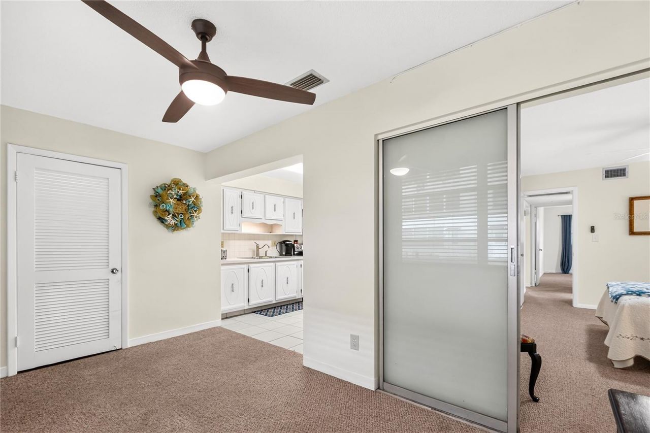 5880 38th Avenue N, Unit 109, Saint Petersburg, FL 33710 Photo