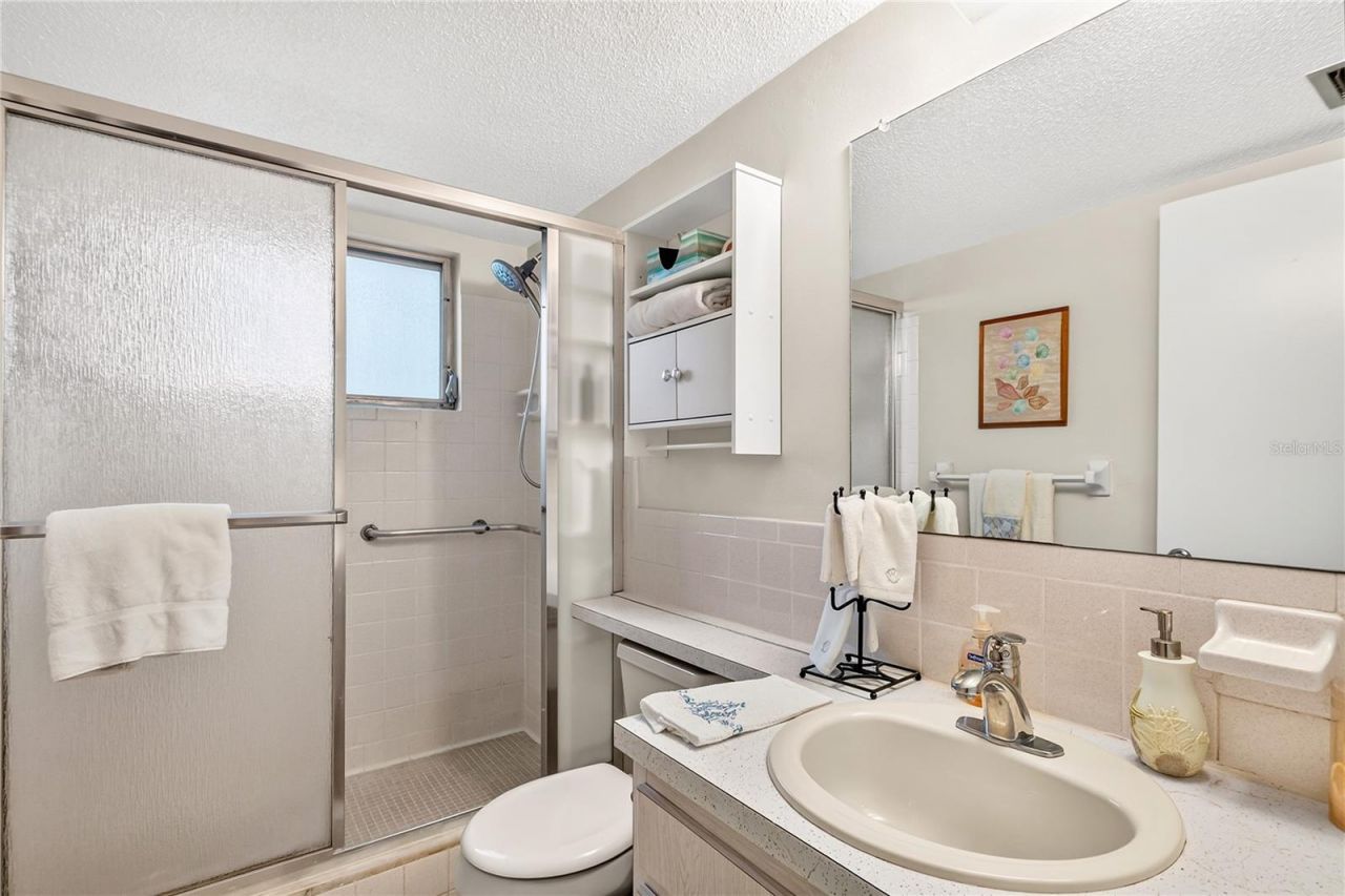 5880 38th Avenue N, Unit 109, Saint Petersburg, FL 33710 Photo