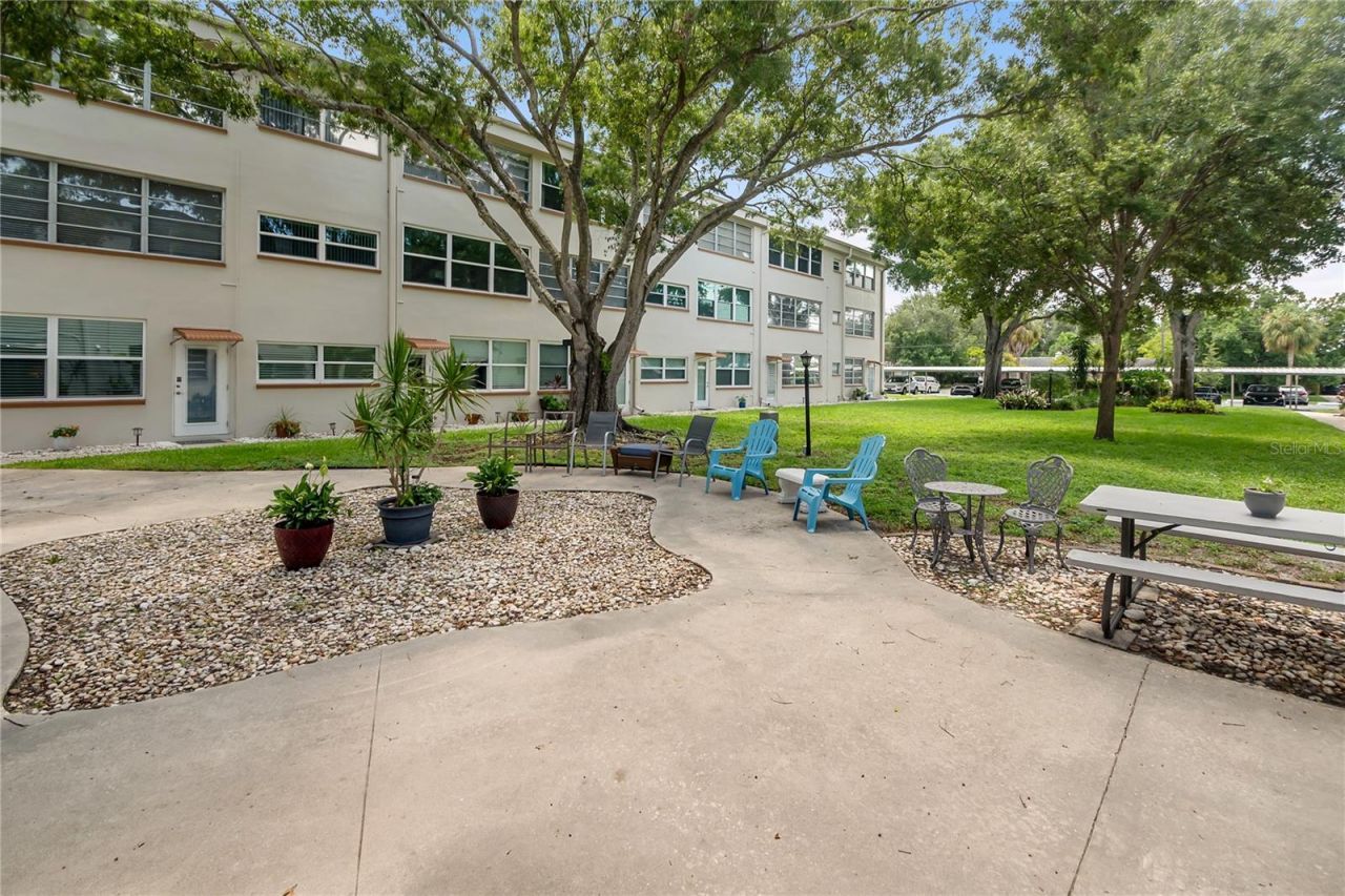 5880 38th Avenue N, Unit 109, Saint Petersburg, FL 33710 Photo