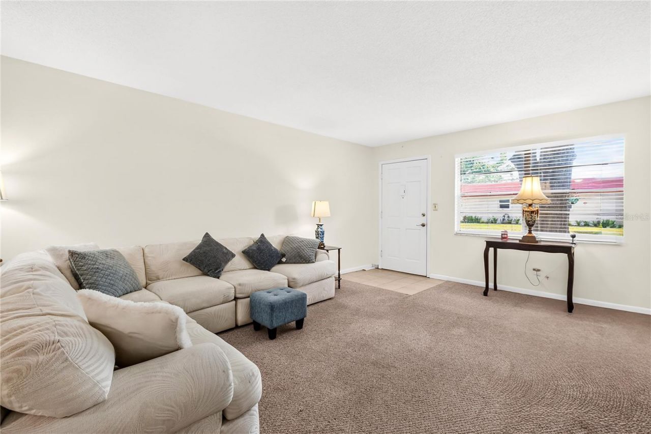 5880 38th Avenue N, Unit 109, Saint Petersburg, FL 33710 Photo