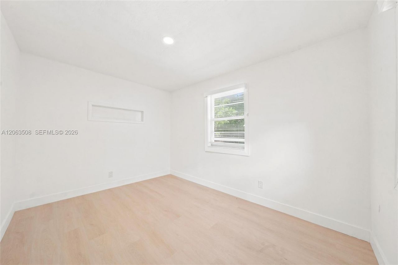 119 NE 56th St, Unit 3, Miami, FL 33137 Photo