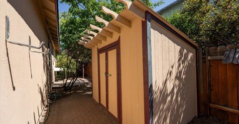 8655 Red Baron Boulevard, Reno, NV 89506 Photo