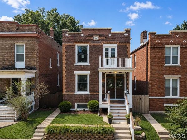 3926 Wyoming Street , St Louis, MO 63116