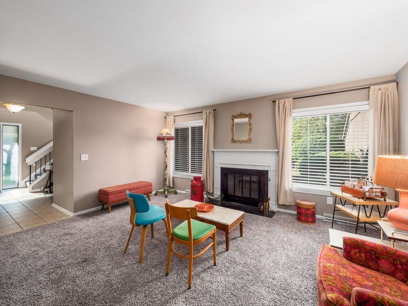 2134 Willowick Square , Columbus, OH 43229 Photo 6