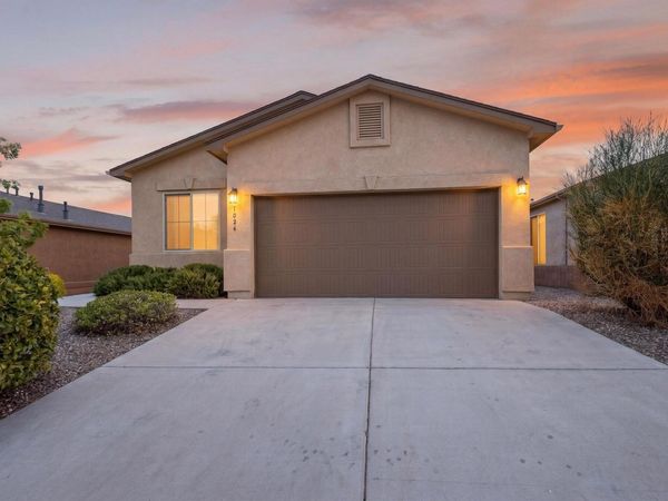 1024 Jacobs Drive NE, Rio Rancho, NM 87144