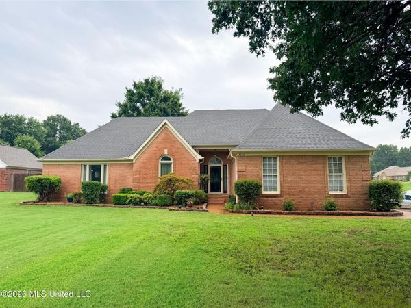 4676 Henry Drive, Southaven, MS 38672