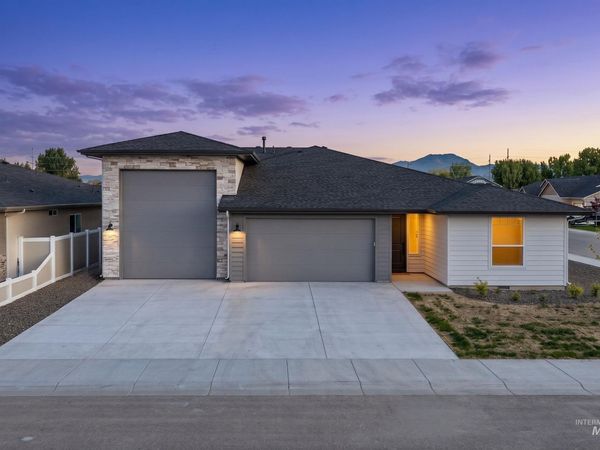 2596 E Jonagold Ct, Emmett, ID 83617