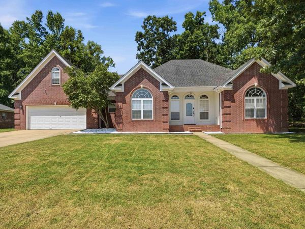 2 Shadetree Lane, Mayflower, AR 72106