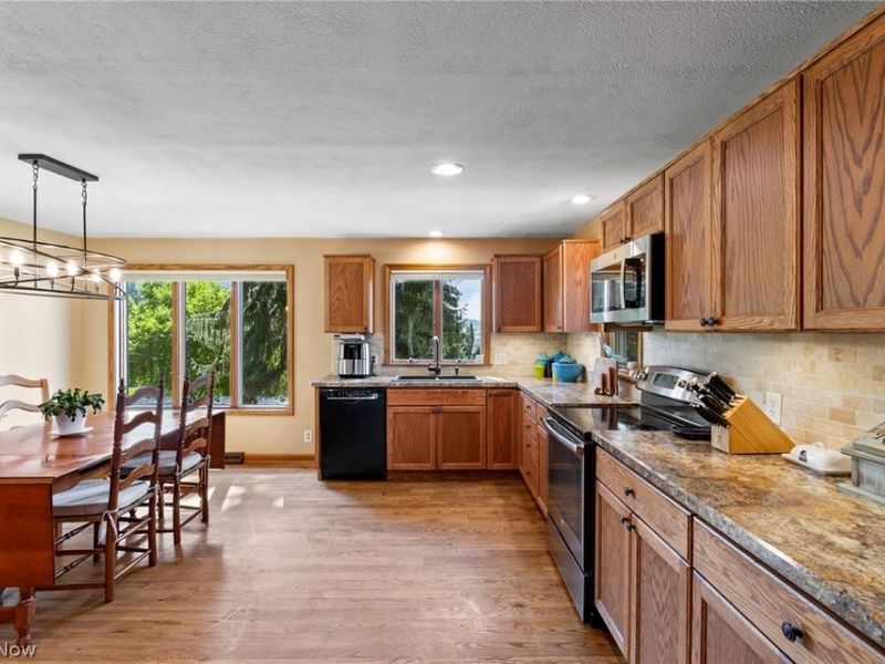 5178 East Boulevard NW, Canton, OH 44718 Photo 14
