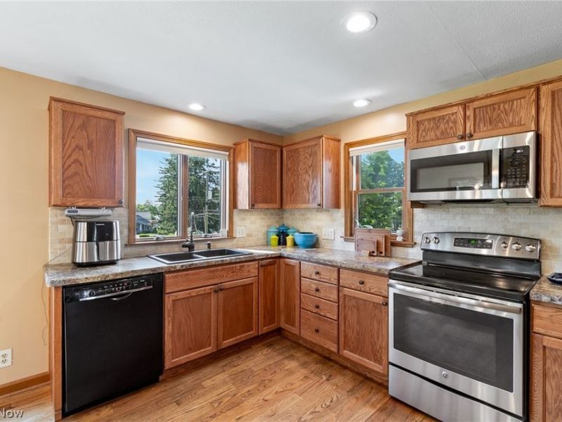 5178 East Boulevard NW, Canton, OH 44718 Photo 15