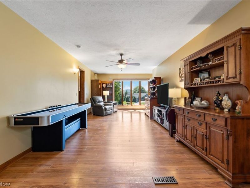 5178 East Boulevard NW, Canton, OH 44718 Photo 22