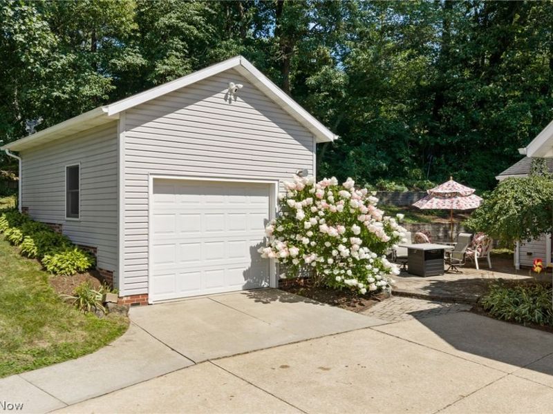 5178 East Boulevard NW, Canton, OH 44718 Photo 6