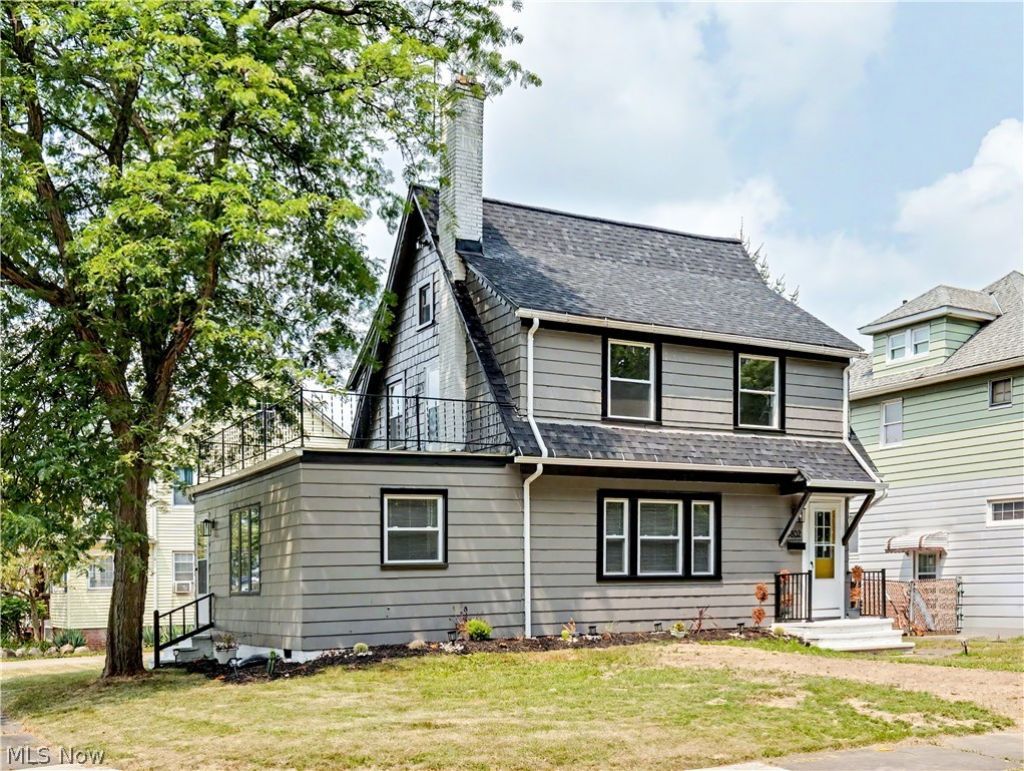 4802 Edgepark Drive , Garfield Heights, OH 44125