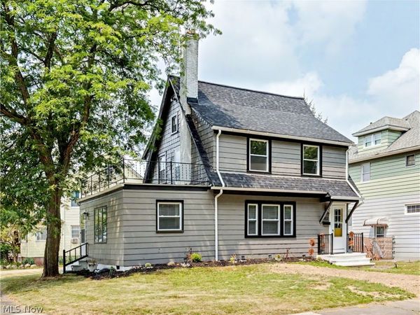 4802 Edgepark Drive , Garfield Heights, OH 44125