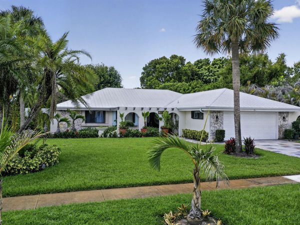1866 SE HANBY Avenue, Port St. Lucie, FL 34952
