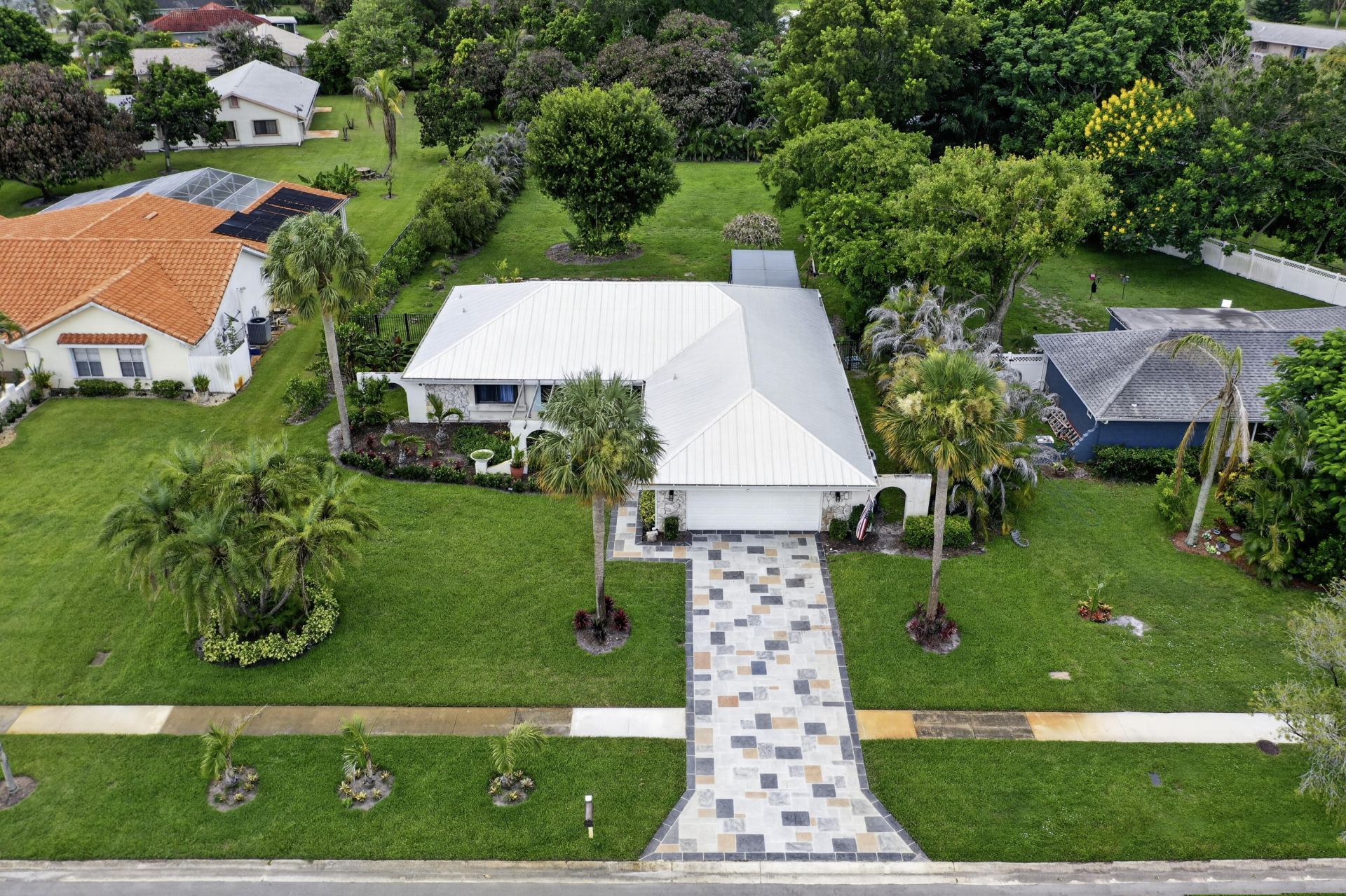 1866 SE Hanby Avenue, Port Saint Lucie, FL 34952 Photo