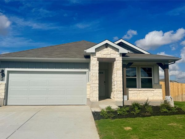 242 Red Tail Hawk LN, Cedar Creek, TX 78612