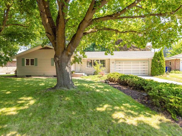 7804 N Madison Ct, Spokane, WA 99208