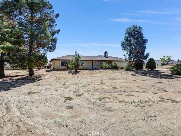 7603 Peach, Hesperia, CA 92345