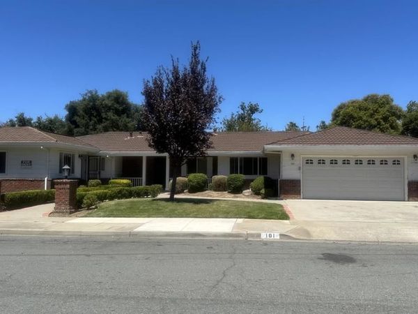 101 Shady Ln, Antioch, CA 94509