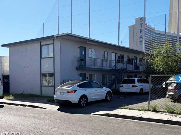 115 W New York Avenue , Unit 16, Las Vegas, NV 89102