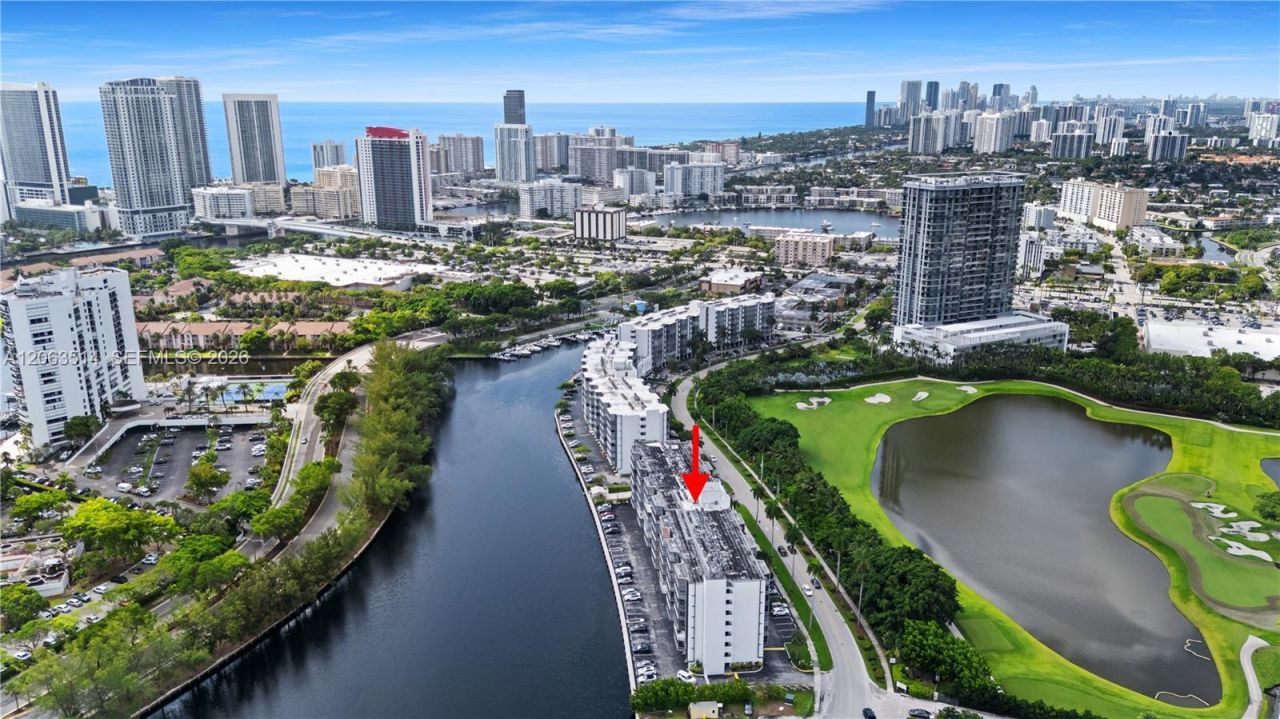 400 Diplomat Pkwy , Unit 704, Hallandale Beach, FL 33009 Photo