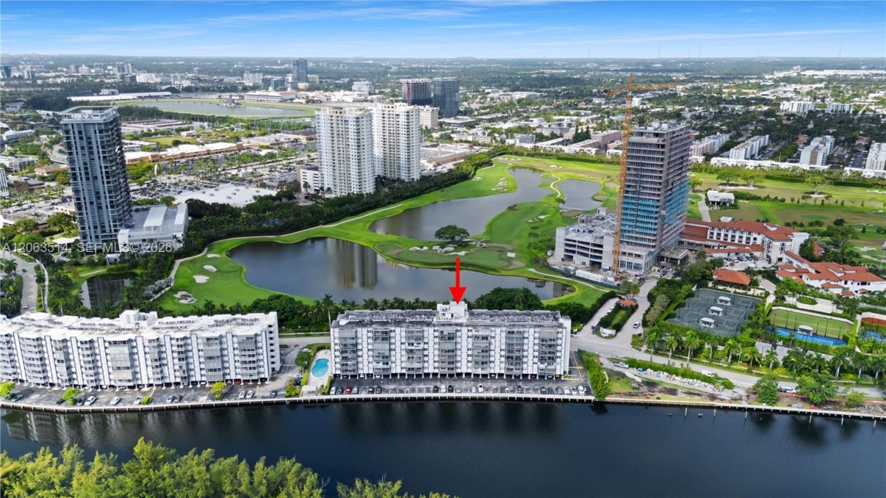 400 Diplomat Pkwy , Unit 704, Hallandale Beach, FL 33009 Photo