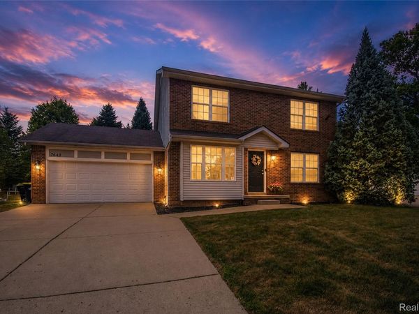 2649 Konrad Ct, Auburn Hills, Mi 48326