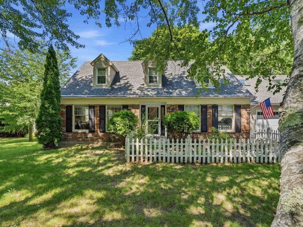 1644 Union Street, Manchester, NH 03104