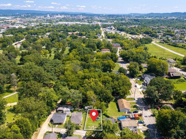809 W 44th Street, Chattanooga, TN 37410