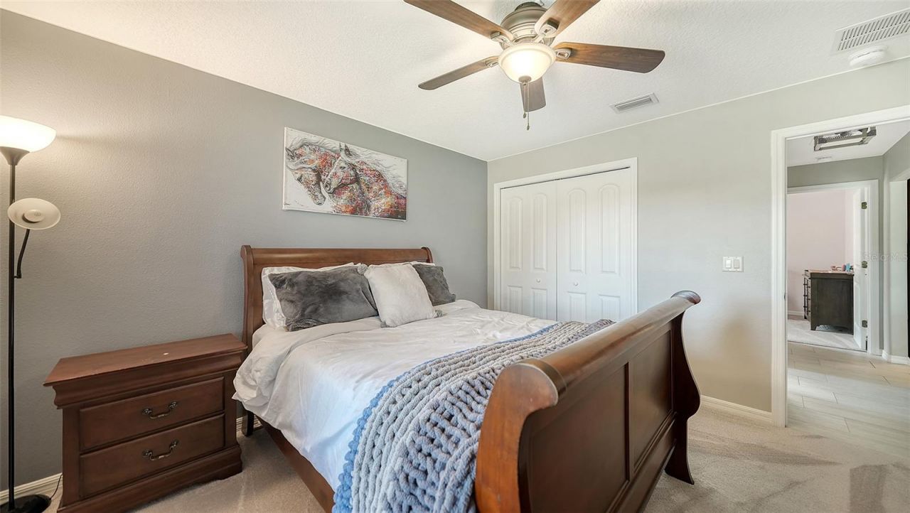 7226 34th Street E, Sarasota, FL 34243 Photo