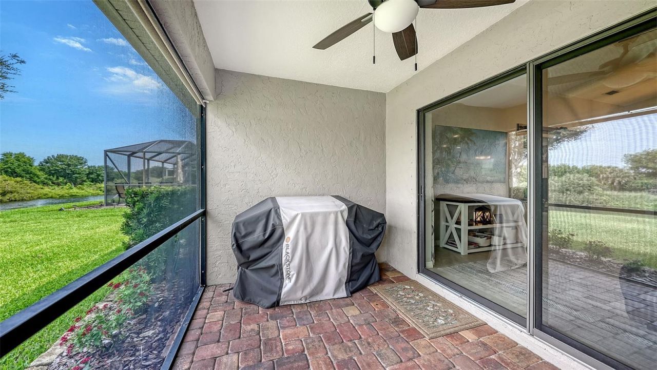 7226 34th Street E, Sarasota, FL 34243 Photo