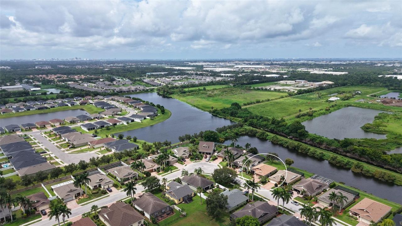 7226 34th Street E, Sarasota, FL 34243 Photo