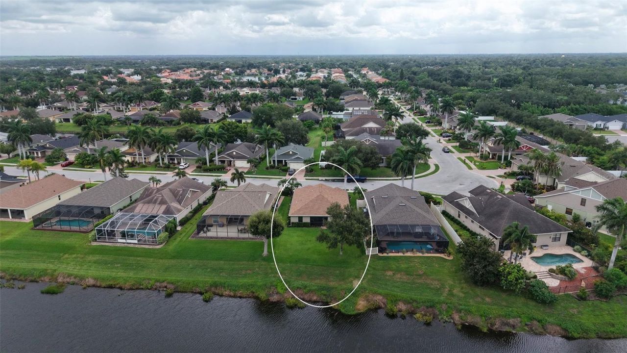 7226 34th Street E, Sarasota, FL 34243 Photo