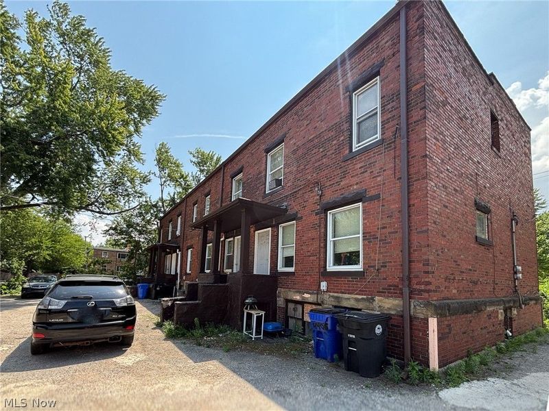 4406 Denison Avenue, Cleveland, OH 44109 Photo 18