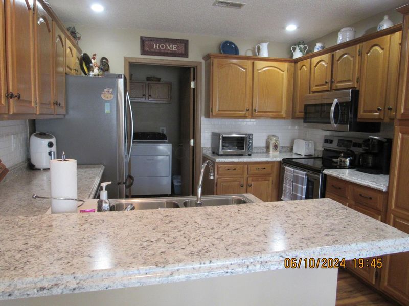 1283 Wilshire Court, Circleville, OH 43113 Photo 14