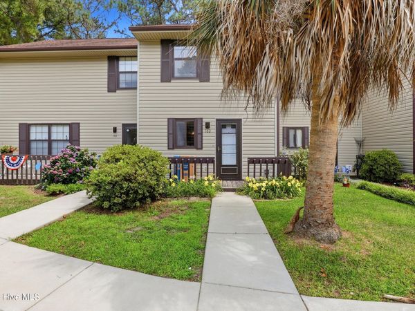 102 Country Club Villa Drive, Unit # 1, Shallotte, NC 28470
