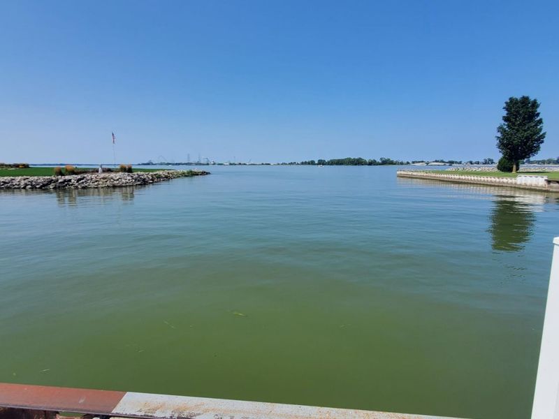 559 Bimini Drive, Sandusky, OH 44870 Photo 3
