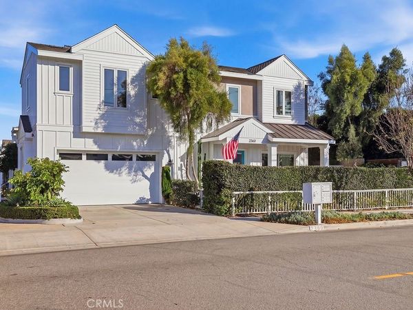 2360 Orange Avenue, Costa Mesa, CA 92627