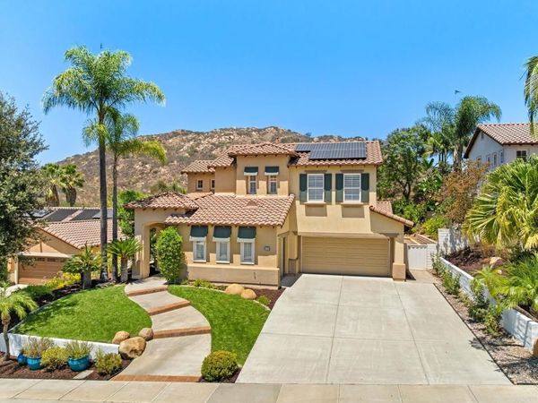 3393 Holly Oak Lane, Escondido, CA 92027