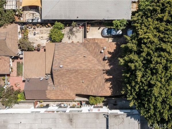 142 N Vendome Street, Los Angeles, CA 90026